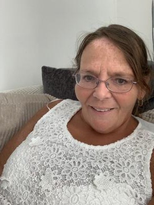 Make New Friends Addiscombe, Angela, 58 years old