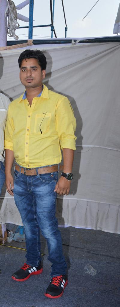 Make New Friends Alfreton, Sunny, 33 years old