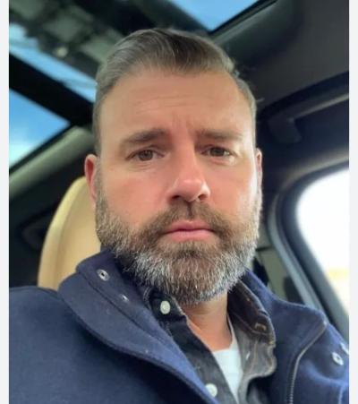 Make New Friends Alverton, Craig, 42 years old