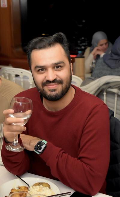 Make New Friends Archway, Reshad, 38 years old