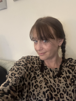 Make New Friends Wallingford, Deby, 47 years old