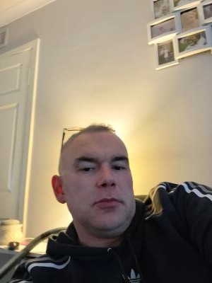 Make New Friends Ayr, Graeme, 42 years old