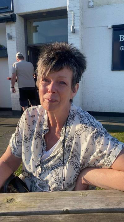 Make New Friends Ayr, Ruth, 66 years old