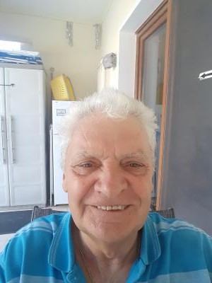 Make New Friends Bagshot, Douglas, 74 years old