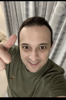 Make New Friends Bathgate, David, 39 years old