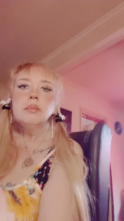 Make New Friends Beccles, Mandy, 49 years old