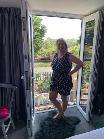 Make New Friends Beckenham, Sarah, 59 years old