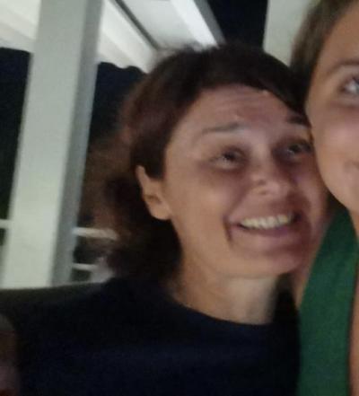Make New Friends Belfast, Paola, 53 years old