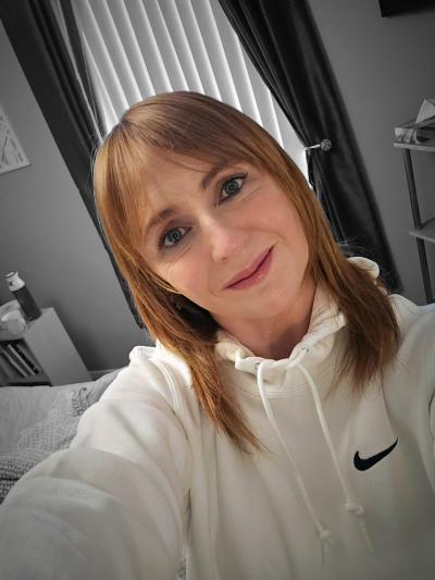 Make New Friends Belfast, Susan, 46 years old