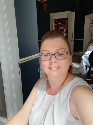 Make New Friends Bonnyrigg, Teri, 57 years old