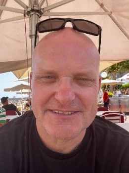 Make New Friends Bovey Tracey, Peter, 54 years old