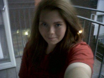 Make New Friends Bow Common, Bee, 32 years old