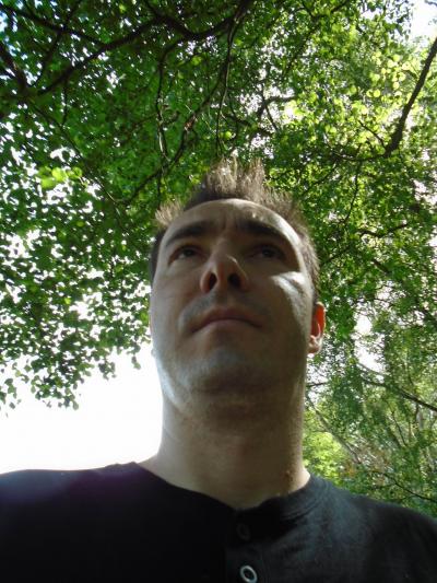 Make New Friends Bracknell, Viorel, 44 years old