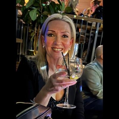 Make New Friends Bridgnorth, Claire, 55 years old