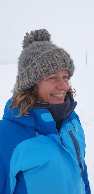 Make New Friends Buxton, Helen, 53 years old