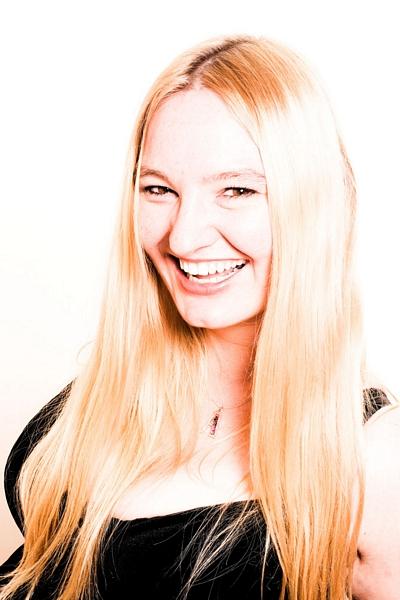 Make New Friends Camelon, Amanda, 46 years old