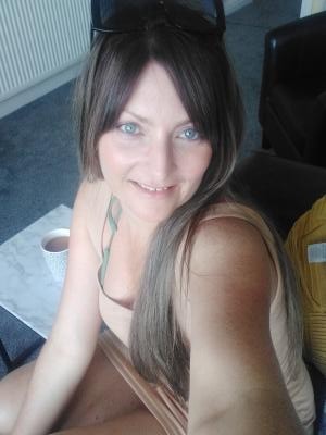 Make New Friends Cardiff, Melissa, 42 years old