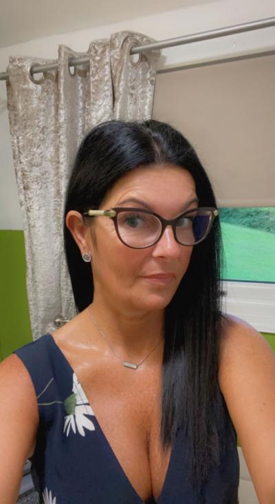 Make New Friends Carmarthen, Emma, 52 years old