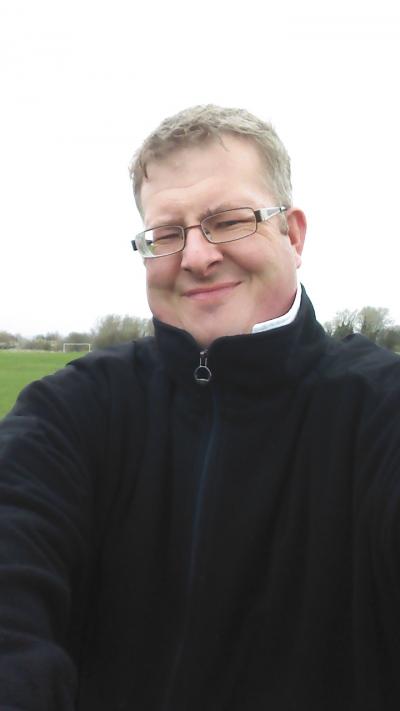 Make New Friends Chichester, Simon, 52 years old