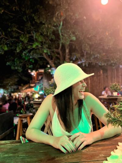 Make New Friends Chiswick, Lais, 36 years old