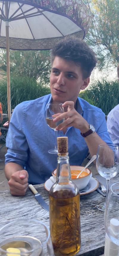 Make New Friends Clapham, Tom, 25 years old