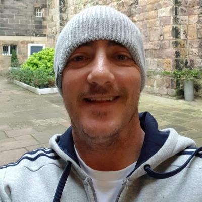 Make New Friends Clayton-le-Moors, Alex, 45 years old