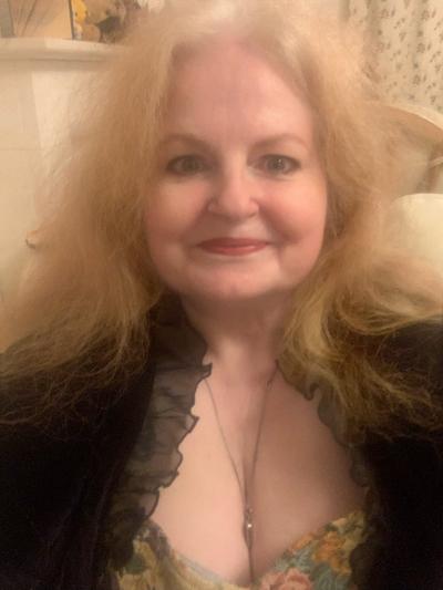 Make New Friends Cobridge, Denise, 59 years old