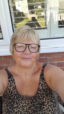 Make New Friends Congleton, Carole, 67 years old