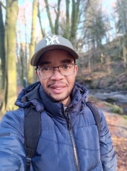 Make New Friends Coupar Angus, Afro, 38 years old