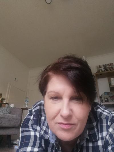 Make New Friends Cowbridge, Sharon, 47 years old
