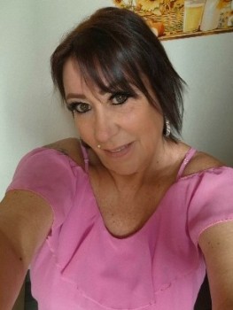 Make New Friends Coxheath, Maxine, 47 years old