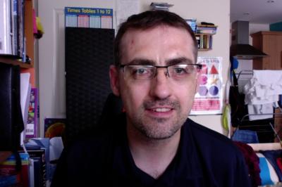 Make New Friends Crawley, Ni, 48 years old