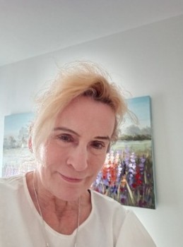 Make New Friends Dartford, LAURA, 68 years old