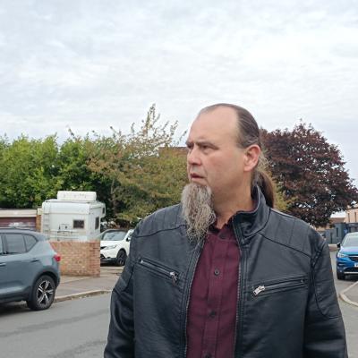 Make New Friends Dartford, Jurek, 51 years old