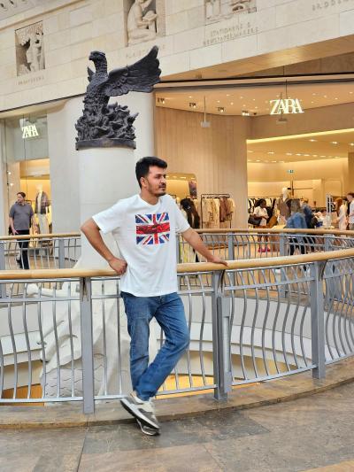 Make New Friends Dartford, Aftab, 32 years old