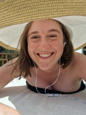 Make New Friends Devizes, Holly, 34 years old