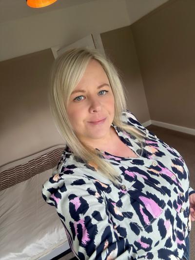 Make New Friends Sheffield, Claire, 38 years old