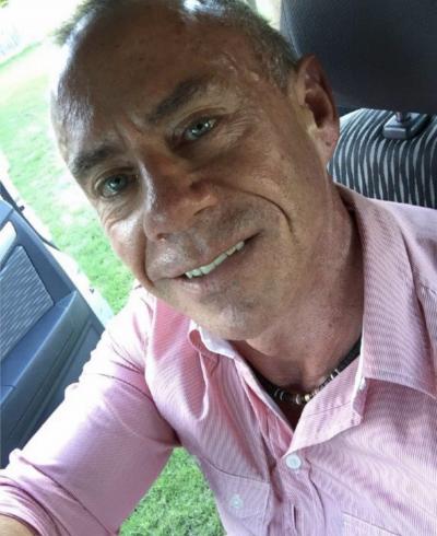 Make New Friends Doncaster, Tom, 62 years old