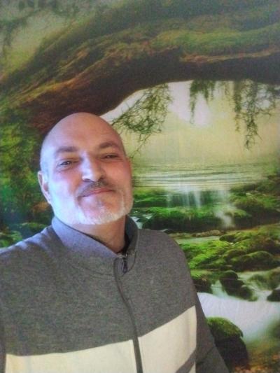 Make New Friends Dover, Steven, 49 years old