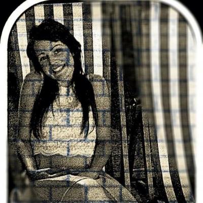 Make New Friends Dudley, Amanda, 34 years old