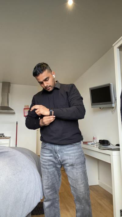 Make New Friends Dundee, Adil, 26 years old