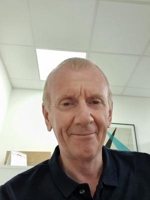 Make New Friends Dunstable, Jon, 67 years old