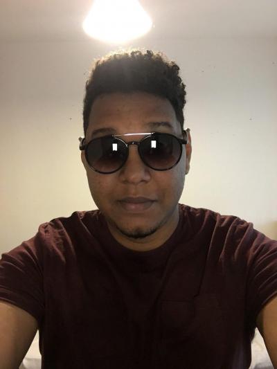 Make New Friends Ealing, Yannick, 35 years old