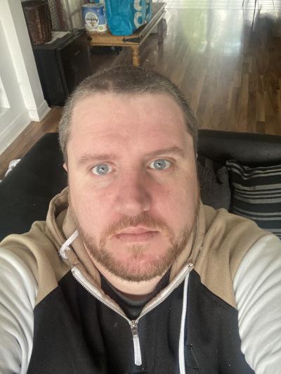 Make New Friends Ealing, Richard, 39 years old