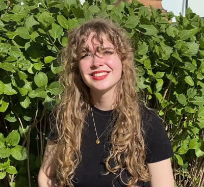 Make New Friends Edinburgh, Nina, 27 years old