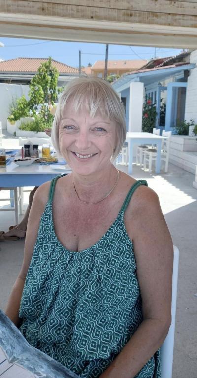 Make New Friends Ellesmere Port, Helen, 58 years old