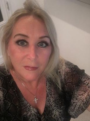 Make New Friends Eltham, Debbie, 61 years old