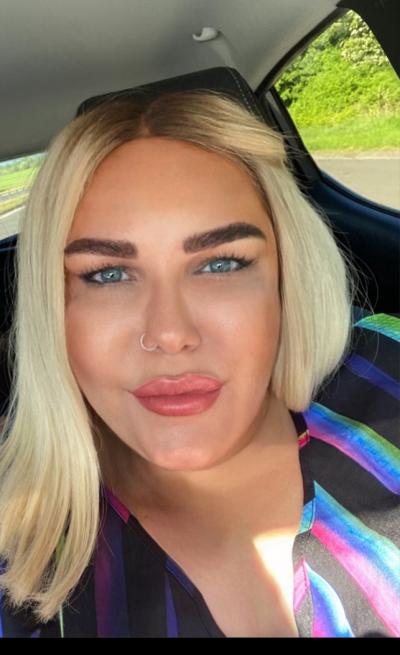 Make New Friends Falkirk, Vicky, 39 years old