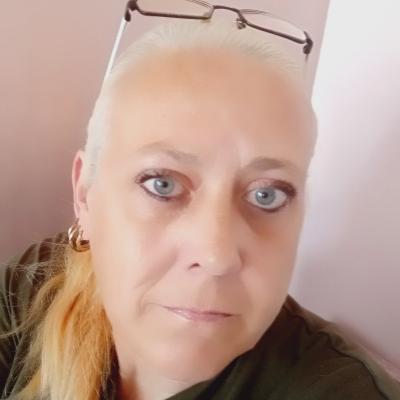 Make New Friends Faversham, Michelle, 59 years old