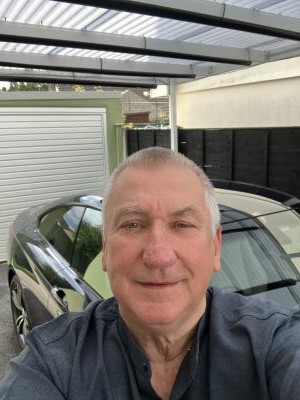 Make New Friends Ferndown, Les, 73 years old